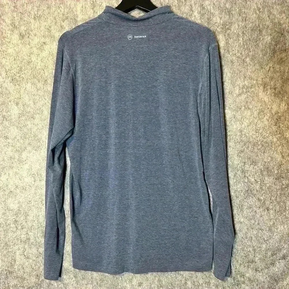 Travis Mathew Lightweight Quarter-Zip Pullover - Medium - Picture 3 of 5